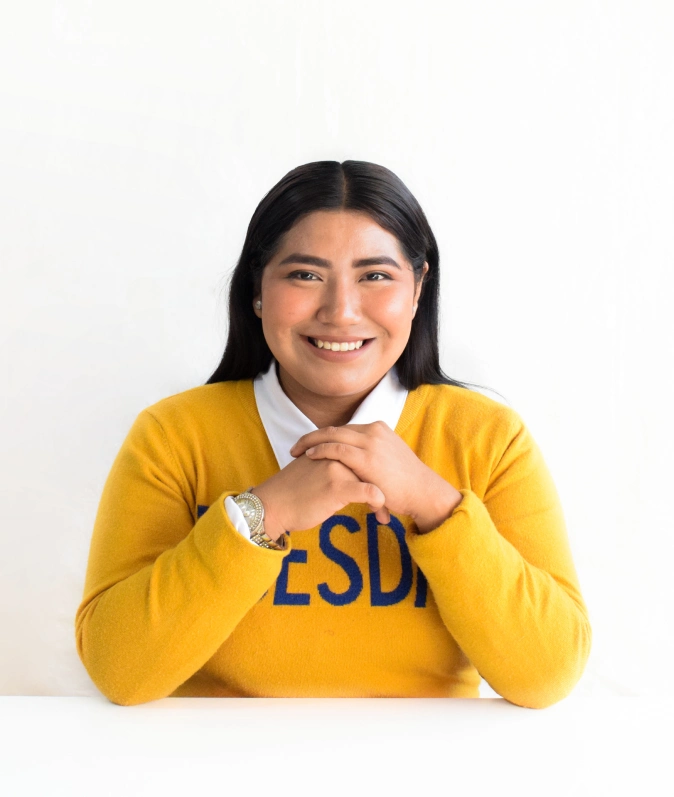 Karen Montejo
